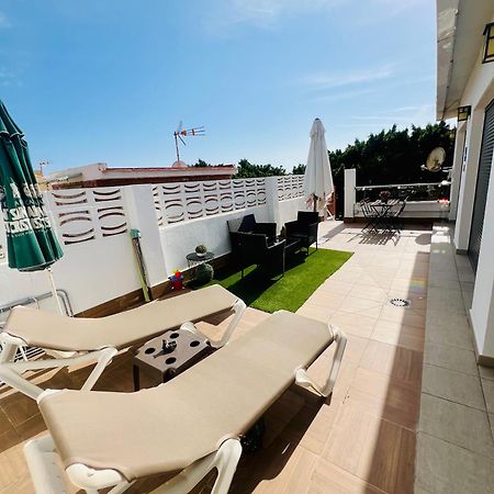 Casa Carmen Atico Primera Linea De Playa Малага Екстериор снимка