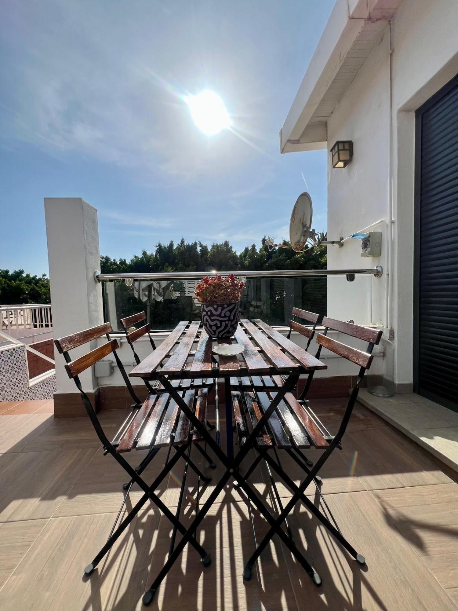 Casa Carmen Atico Primera Linea De Playa Малага Екстериор снимка